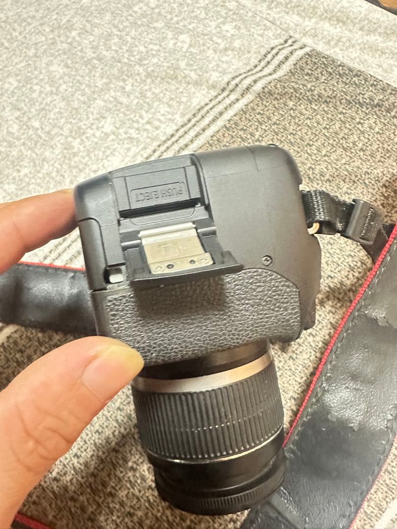 Canon EOS Kiss X3 ボディ