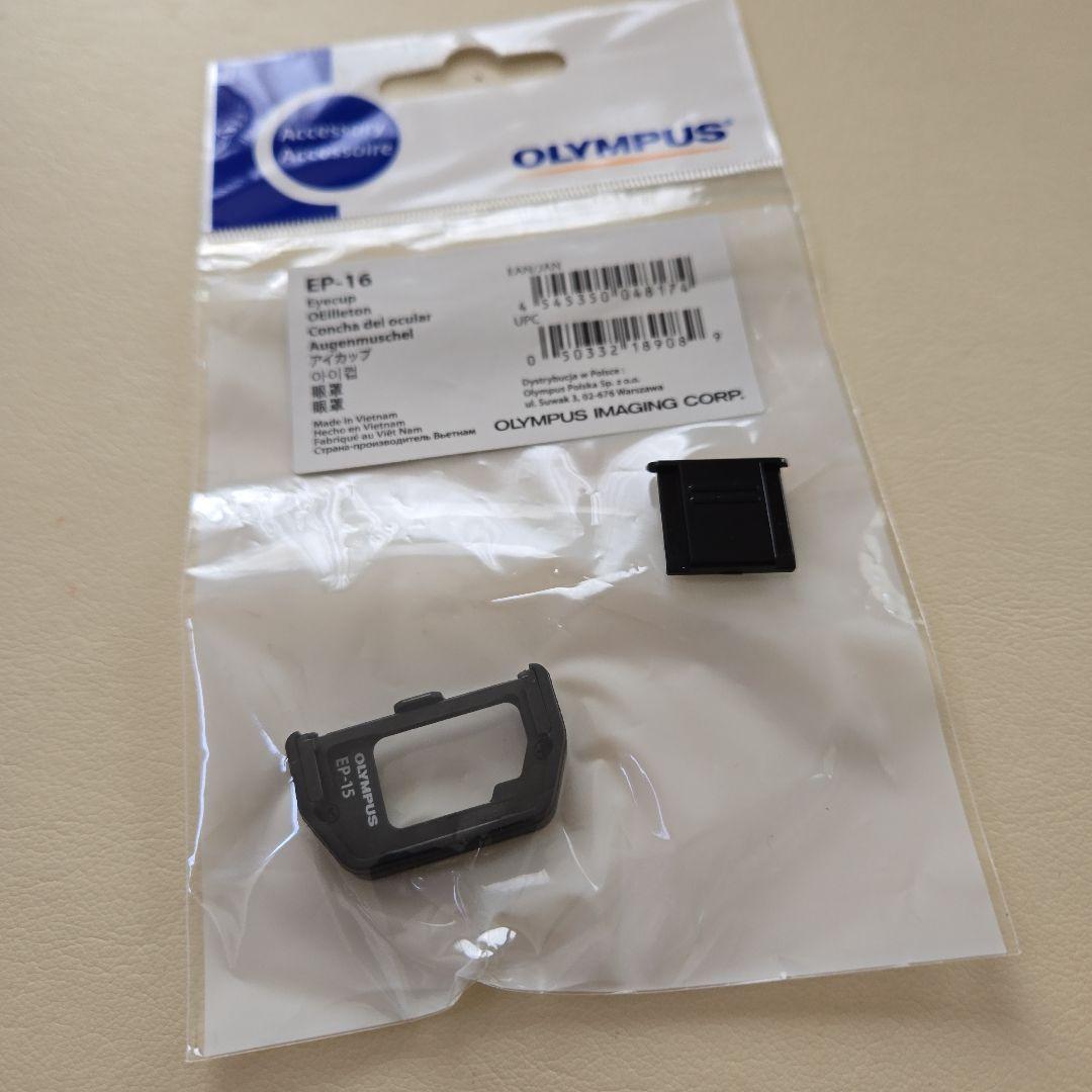 【美品】第3世代E-M5 Mark III ボディー※バッテリー３個他おまけ付