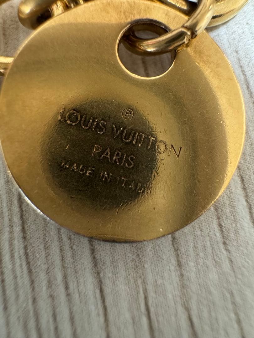 「最安値」鑑定済みLouis Vuitton ゴールド キーホルダー