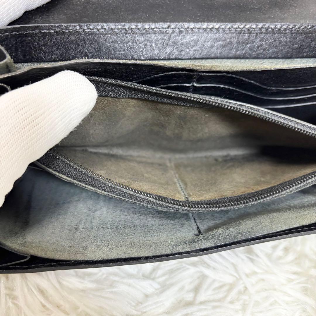 状態良✨付属品有り　イルビゾンテ　ロングウォレット　長財布　レザー　金ボタン　黒
