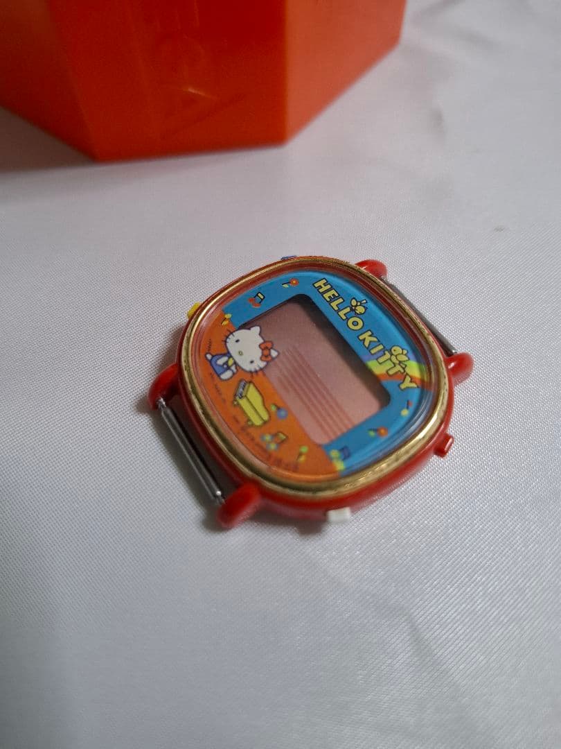 ハローキティデジタル 腕時計【VEGA】昭和レトロ＊ ケースあり ベルトなし