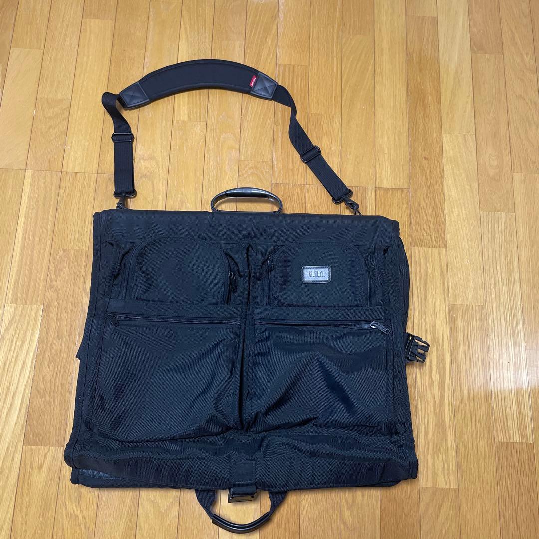 TUMI スーツ専用バッグ