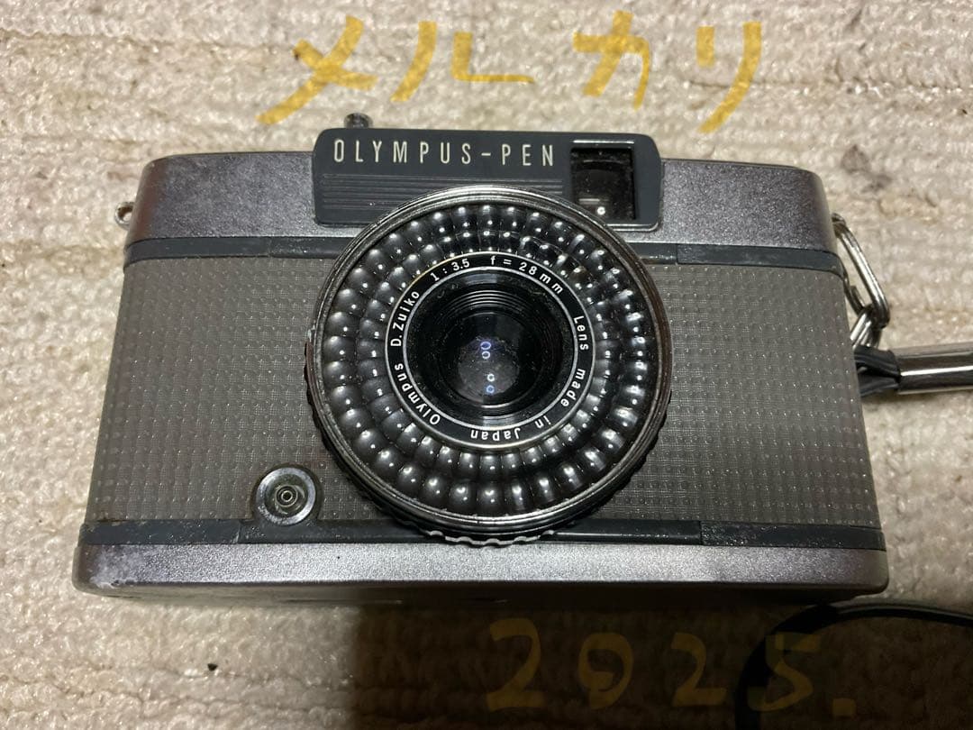 オリンパス-PEN。EE-2。【塗装剥がれ有り、汚れあり、作動不確認】。