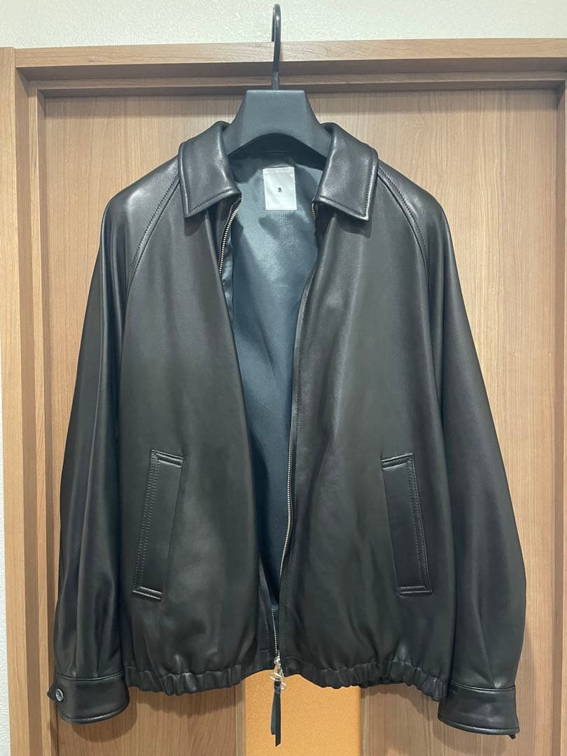 ■【LA BOUCLE / ラブークル】 ショートブルゾン ラムレザー