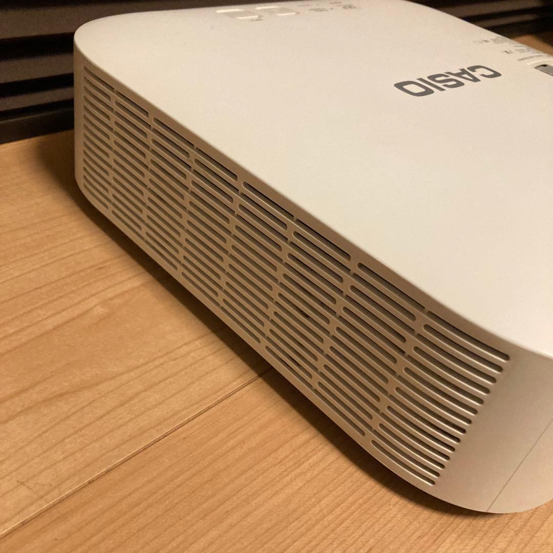 CASIO XJ-V1 カシオ プロジェクター 使用時間1169時間 リモコン付