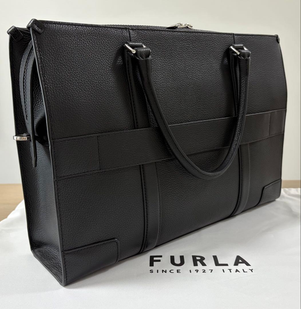 【美品】FURLA バッグ TRAVEL 2Wayビジネスバッグ