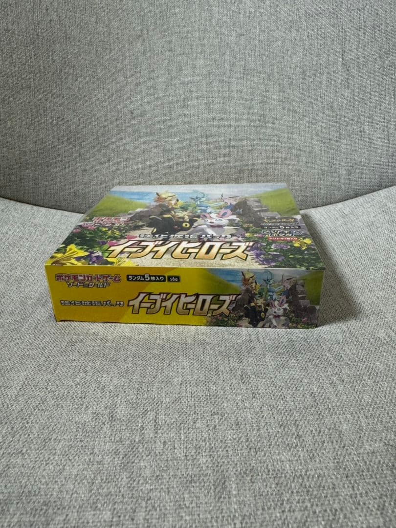 ポケモンカードゲーム 未開封 イーブイヒーローズ シュリンク付き