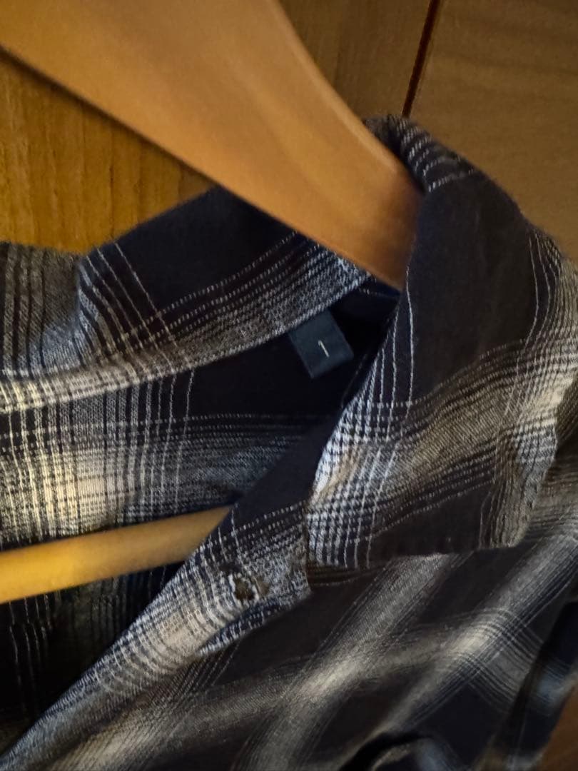 comoli レーヨンオープンカラーチェックシャツ