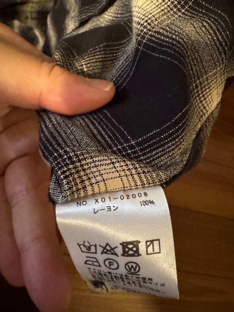 comoli レーヨンオープンカラーチェックシャツ