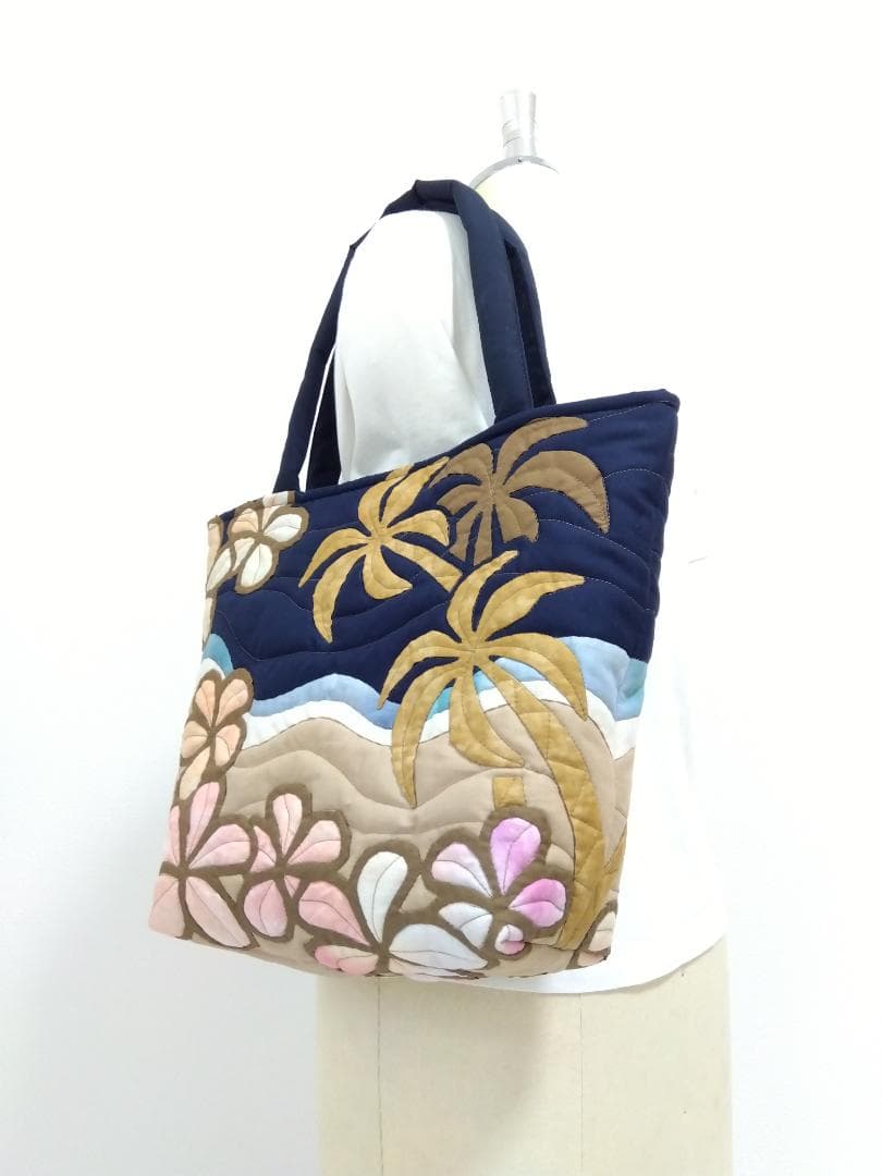 ハワイアンキルト　ハンドメイド　ヤシの木　プルメリアトートバッグ