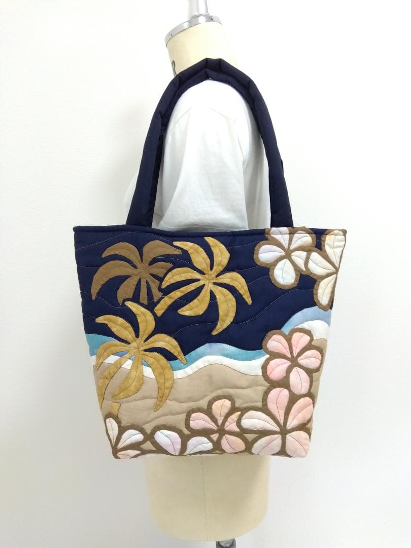 ハワイアンキルト　ハンドメイド　ヤシの木　プルメリアトートバッグ