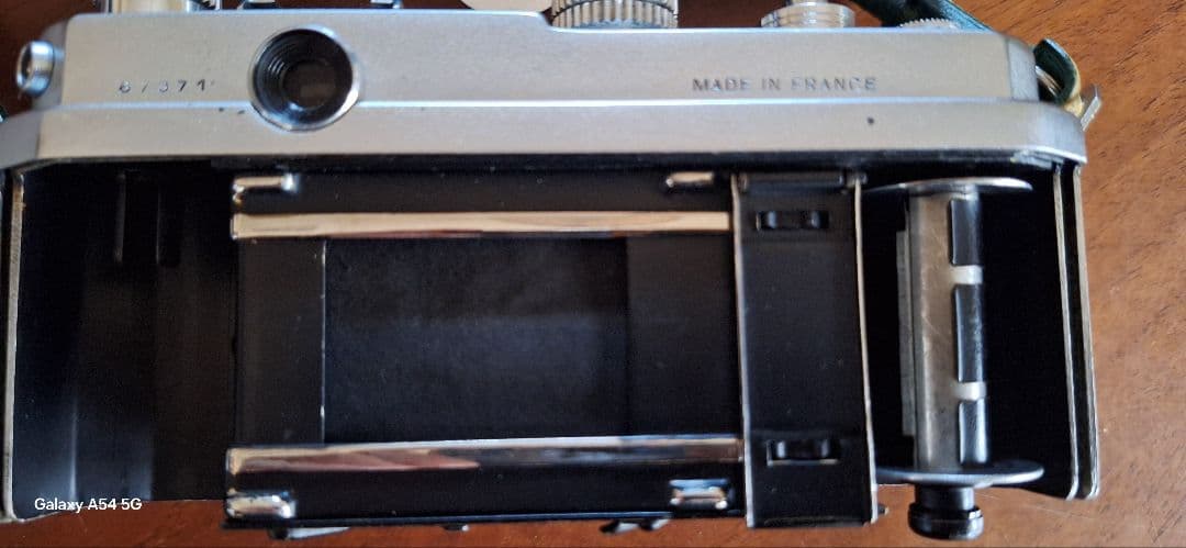 フランス製　FOCA Oplar 135 レンジファインダーカメラ