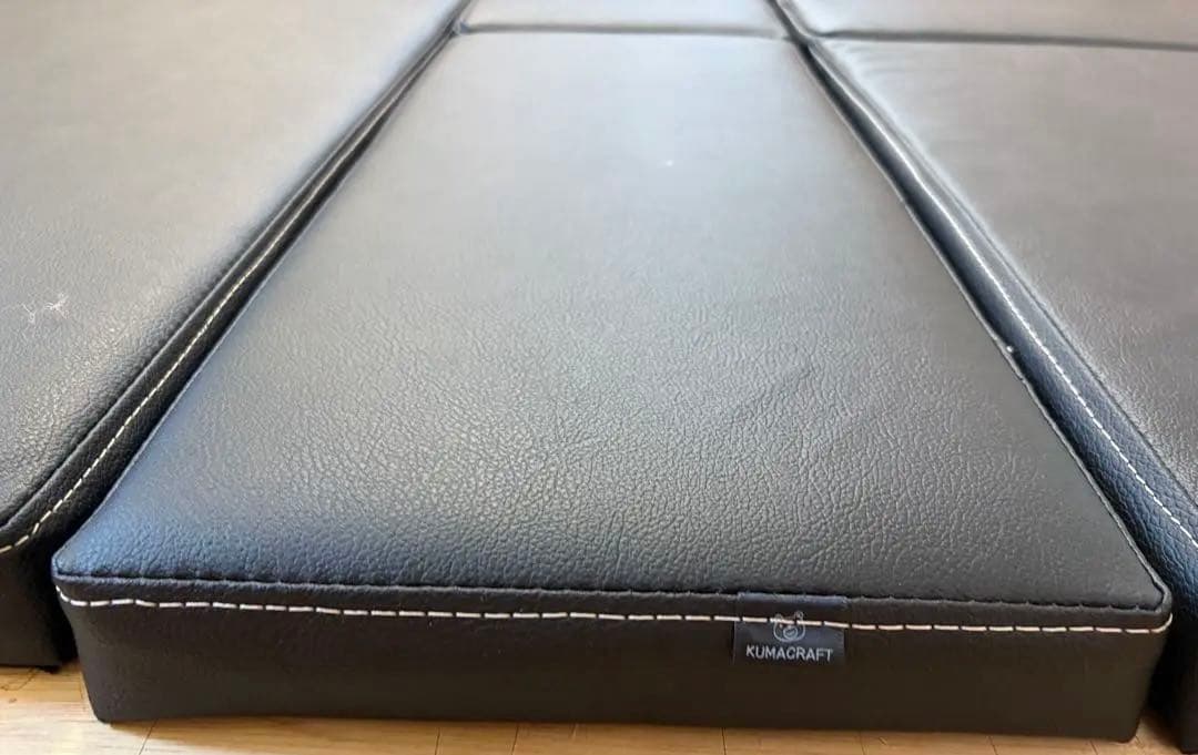 デリカD5専用ベッドキットの天板ブラック