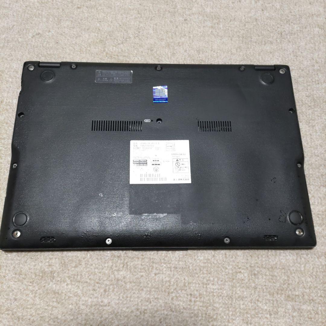 ジャンク品　液晶表示不良　第10世代 富士通 LIFEBOOK U9310/E
