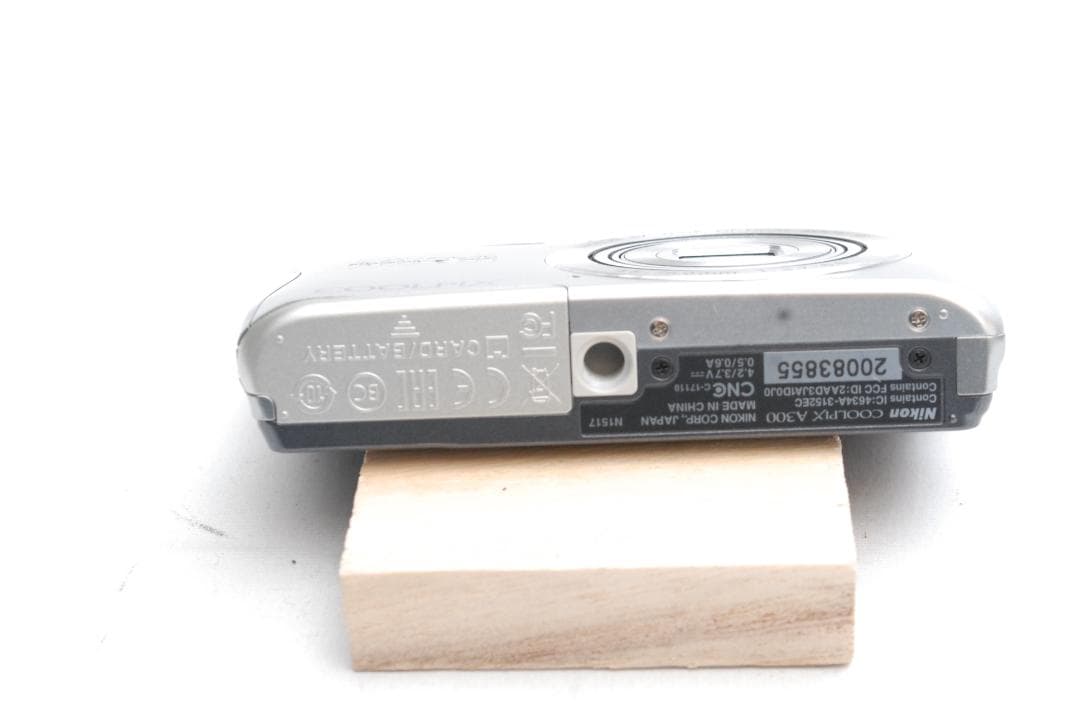 Nikon COOLPIX A300 (良品）