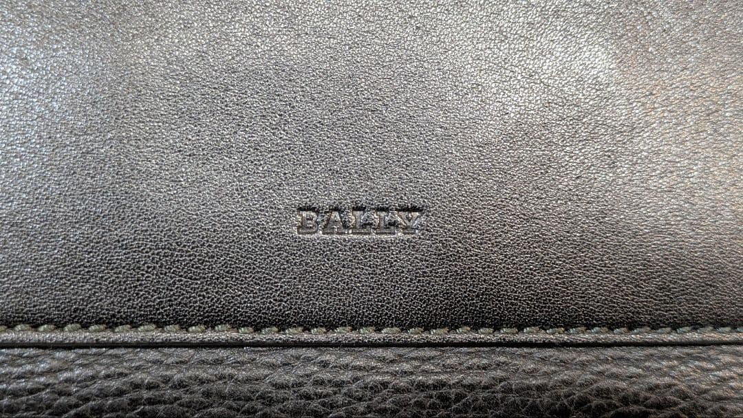 BALLY ブラック レザー ファニーパック