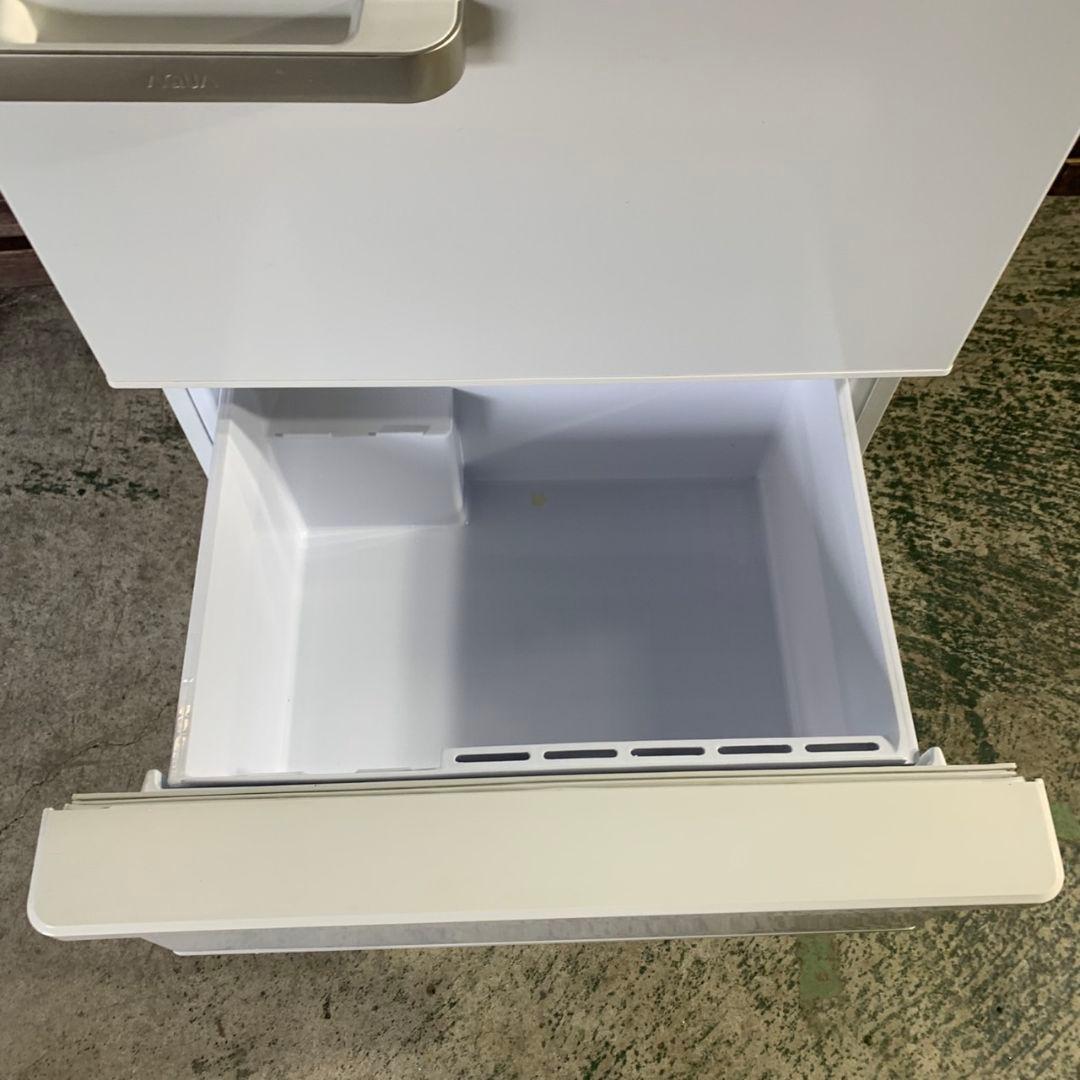 I676\" AQUA 272L 3ドア 冷蔵庫 AQR-27J(W) 20年製