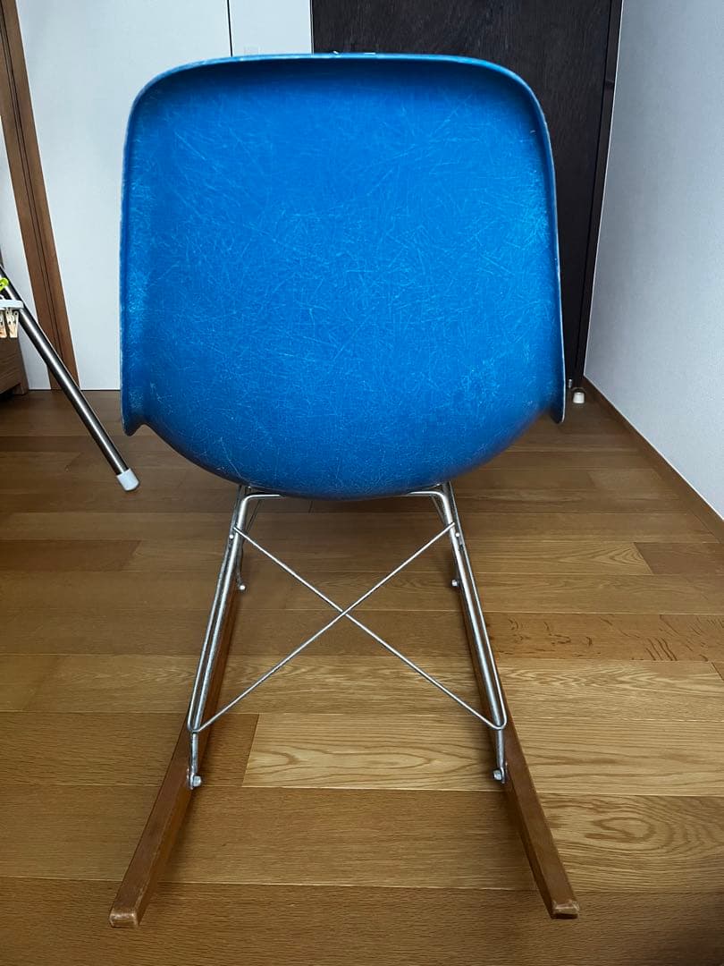 ハーマンミラー　イームズ　サイドシェルチェア