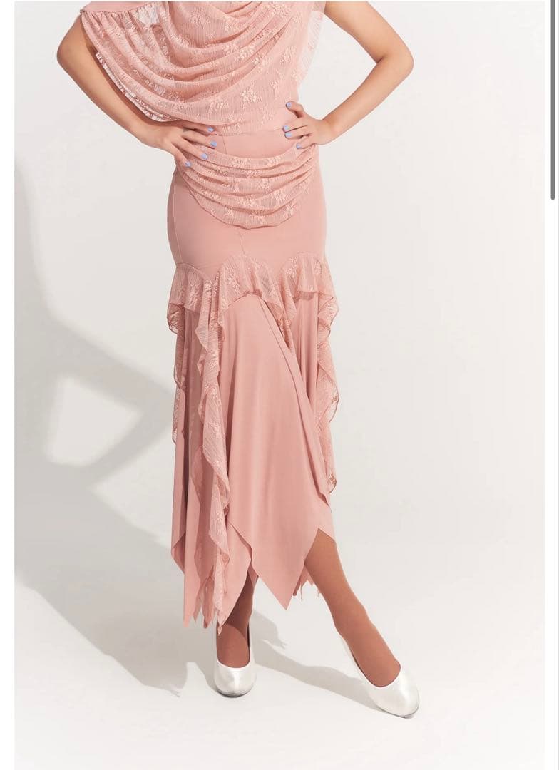 Dance queen トップススカートセット売り