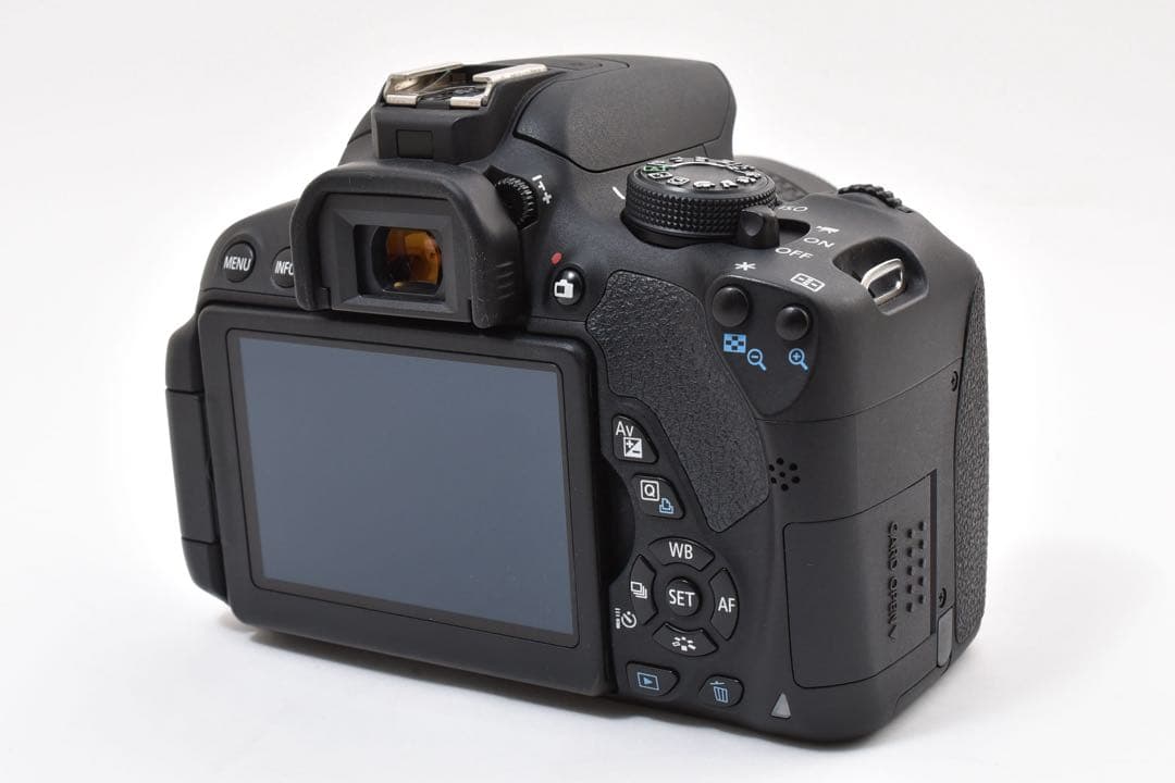 CANON EOS Kiss X7i標準レンズセット/EF 35-80mm