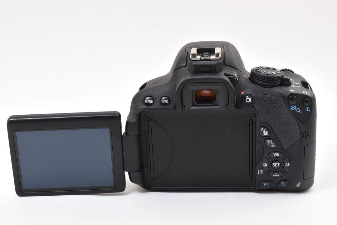 CANON EOS Kiss X7i標準レンズセット/EF 35-80mm