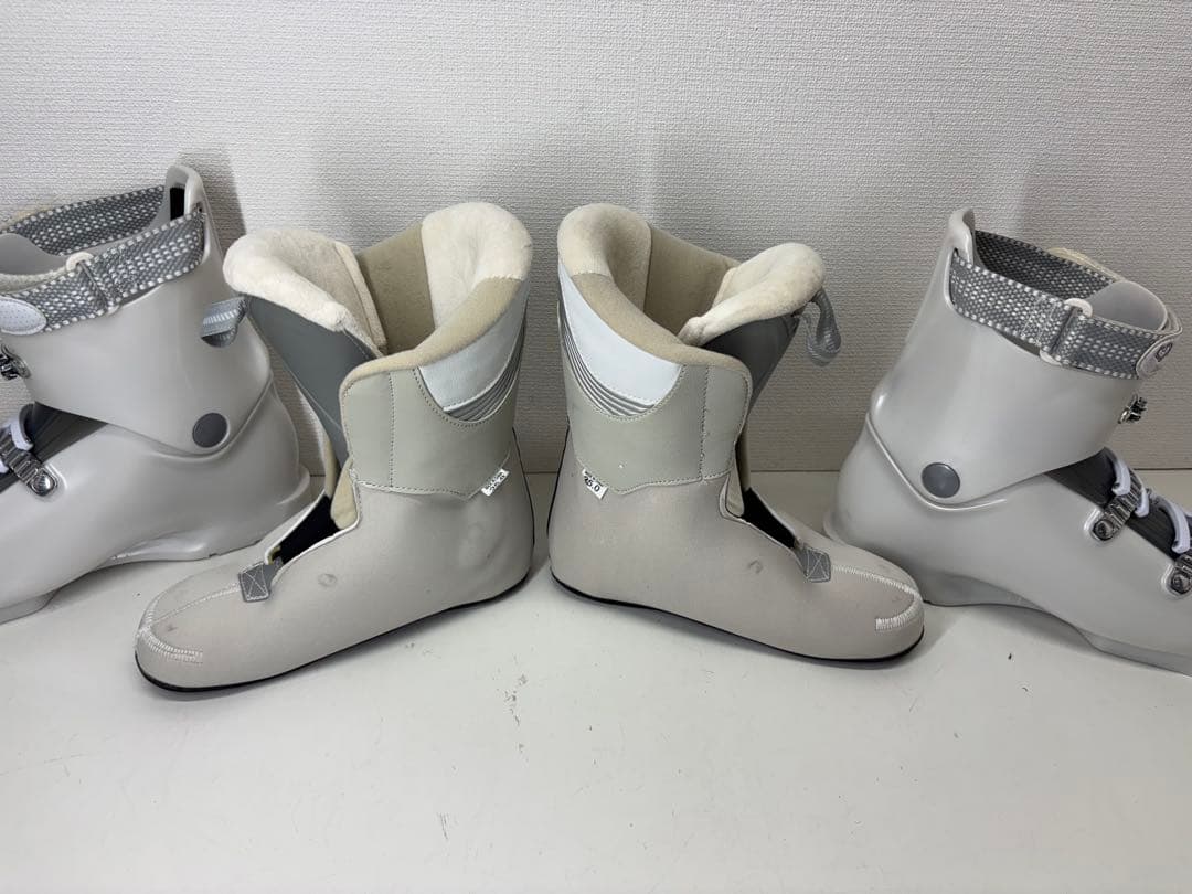 美品 Hart HART DIVA 女性用スキー用ブーツ ホワイト 25cm