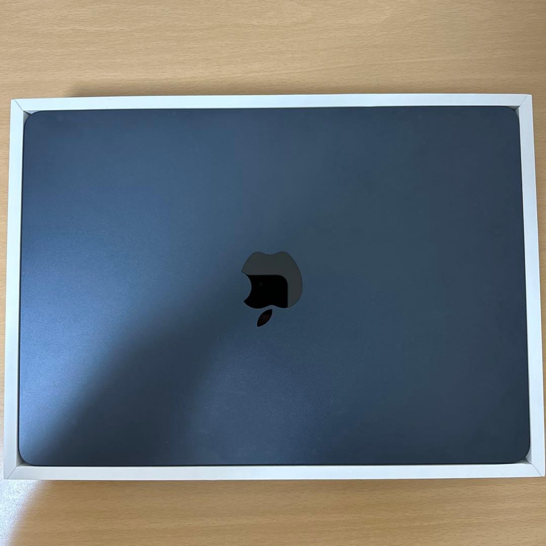 Macbook Air M2 ミッドナイト