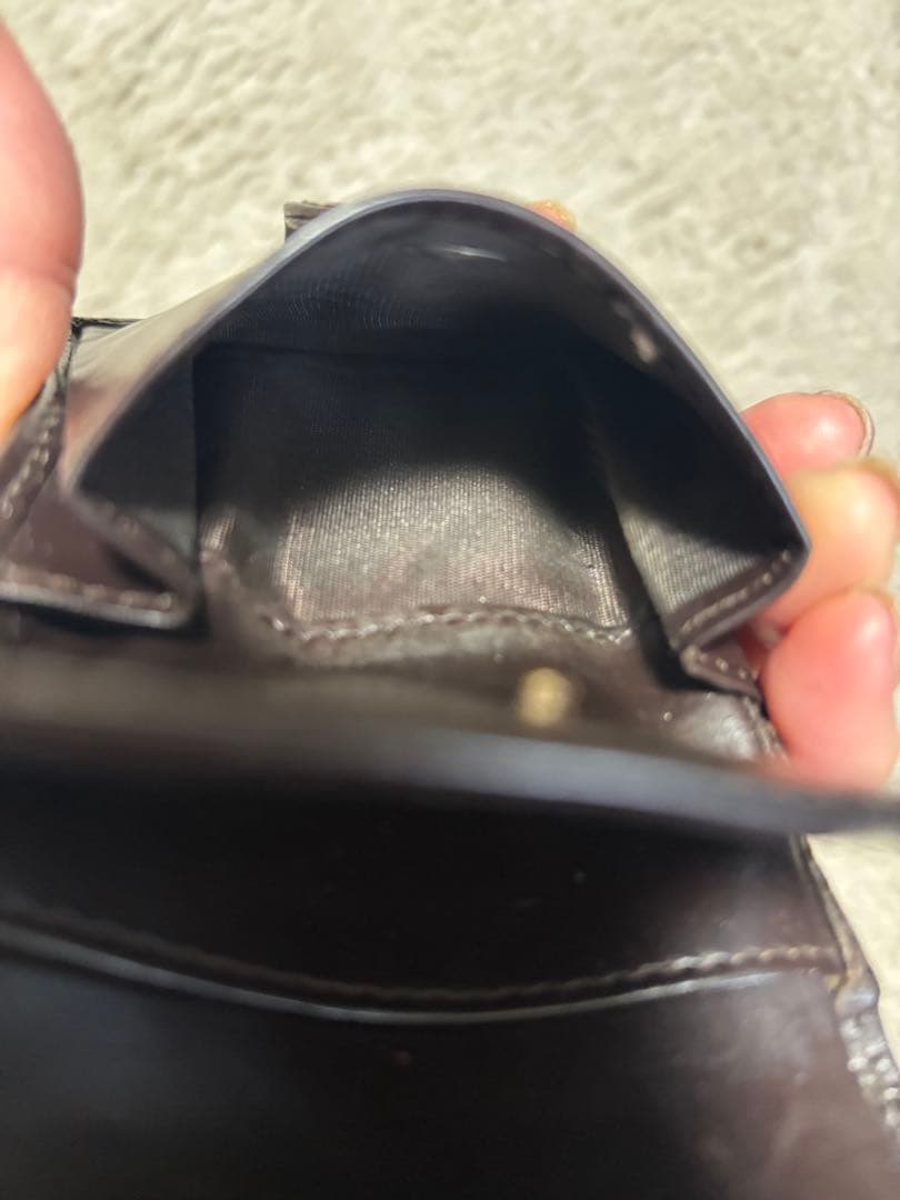 FENDI二つ折り財布