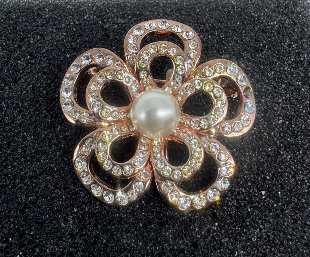 【René ルネ】定価37,400円花モチーフブローチ 2個セット