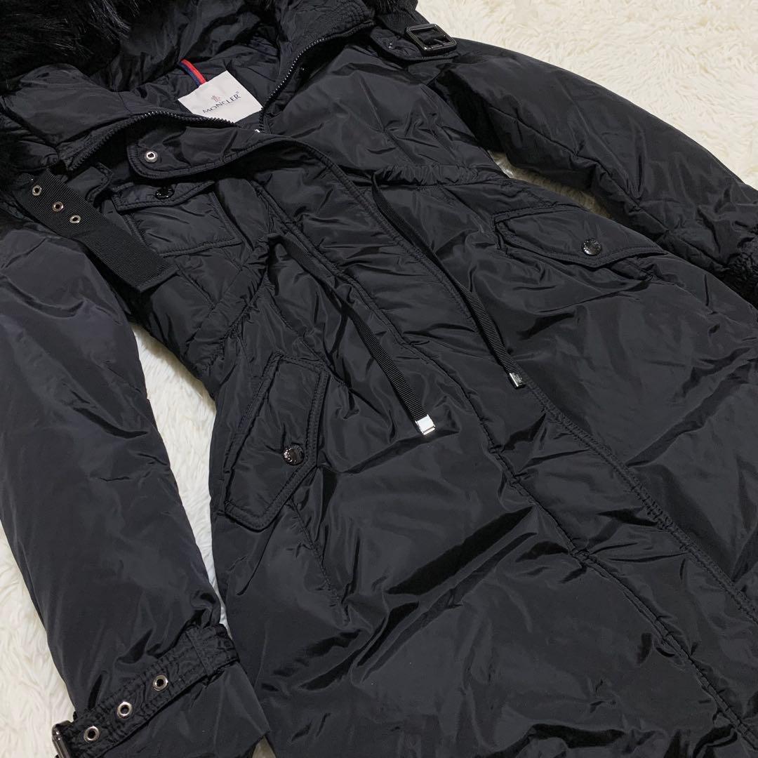 【極美品】モンクレール ダウン PHALANGERE タヌキファー ブラック 0