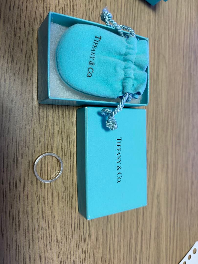 Tiffany & Co. 刻印入りリング