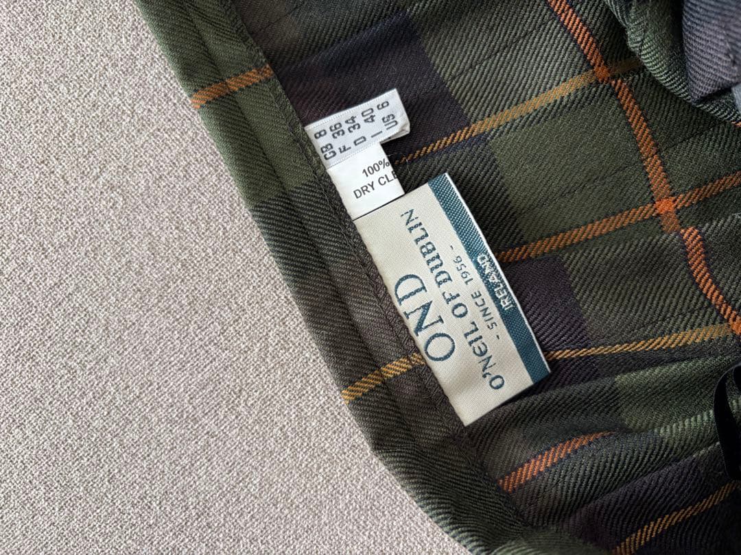 [ O’NEIL OF DUBLIN] スカート