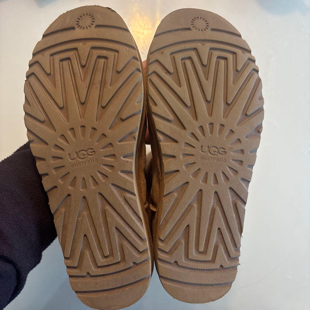 UGG ムートンハーフブーツ 25cm USA 8 サイズ　美品