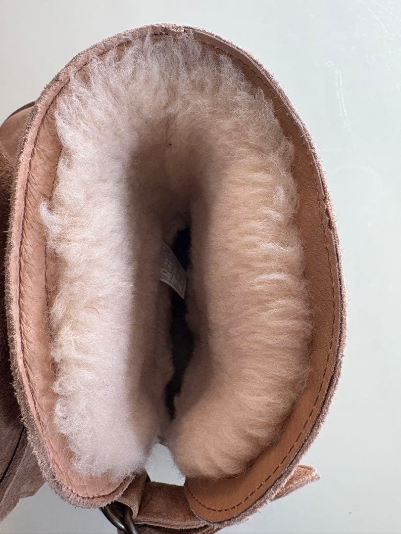 UGG ムートンハーフブーツ 25cm USA 8 サイズ　美品
