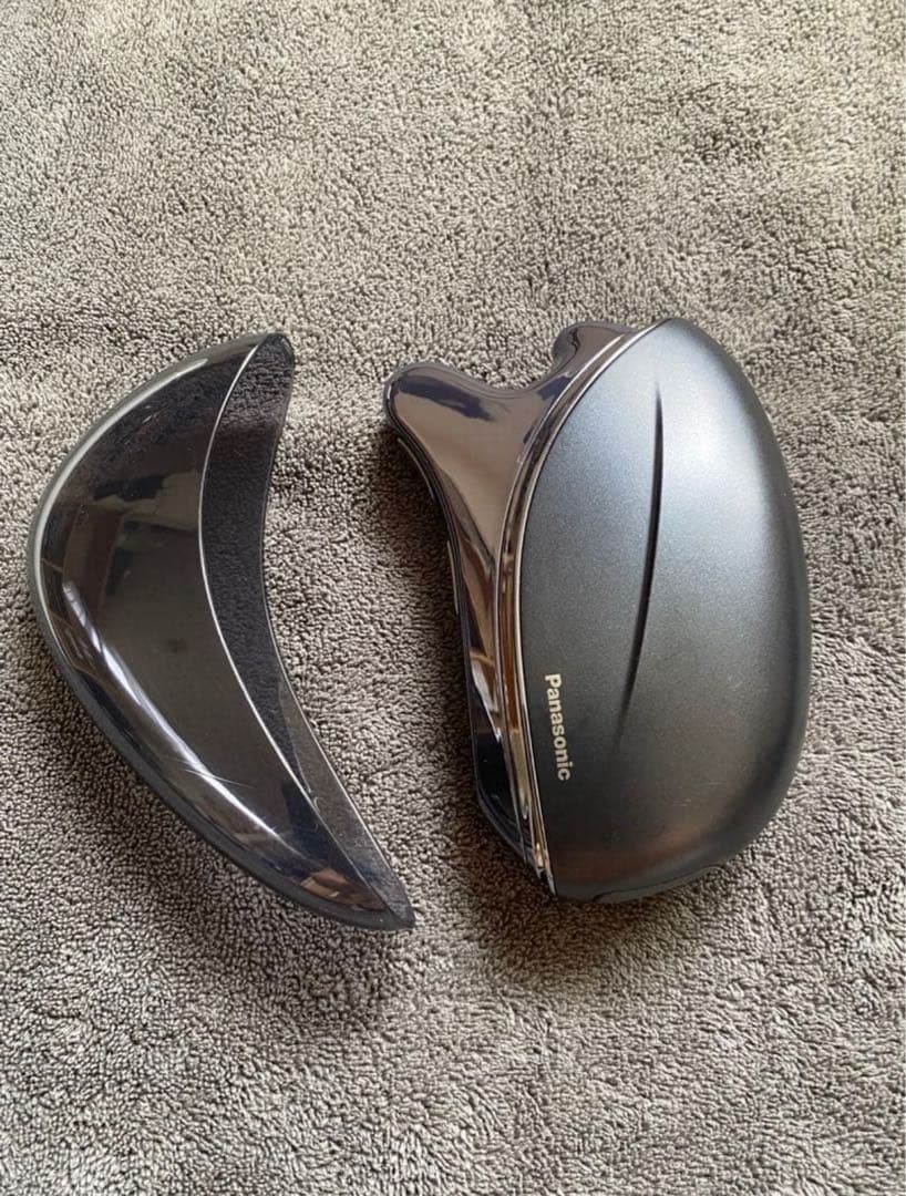 じ*ん様 付属品完備✨２回使用》Panasonic バイタリフト かっさ EH-