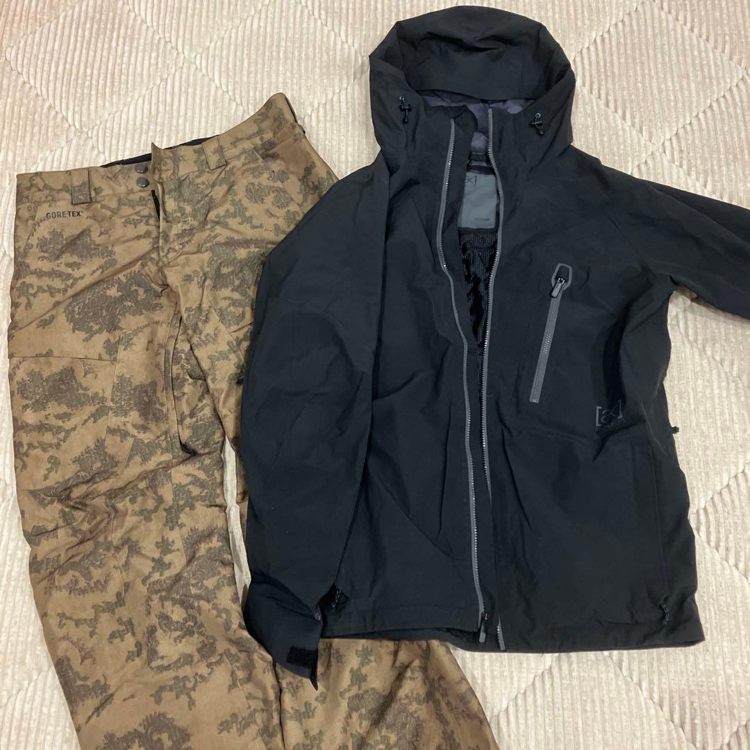 Burton ［ak］ スノーボードウェアM