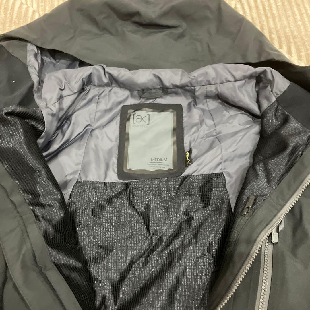 Burton ［ak］ スノーボードウェアM