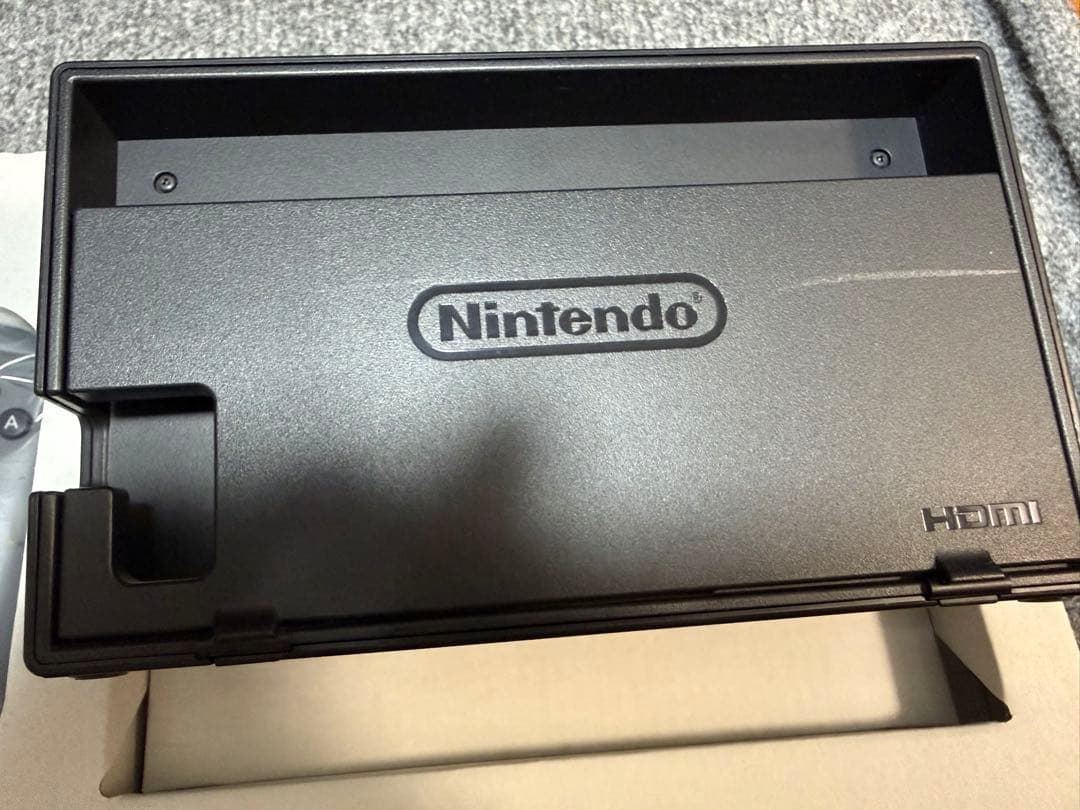 Nintendo Switch グレー 本体　(バッテリー強化版)