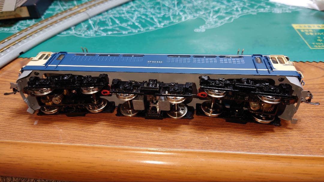 HOゲージ 国鉄EF65-500 直流電気機関車（KATSUMI製）