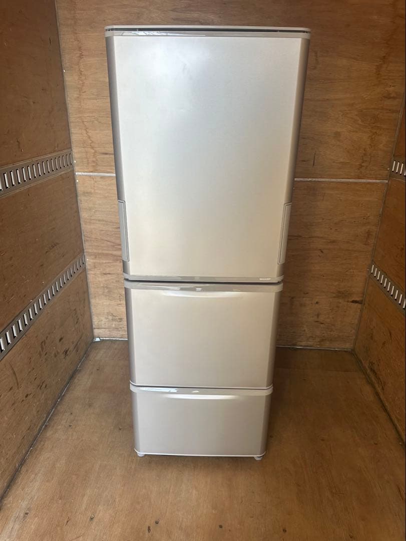A*★様 高年式　2022年式　両開き　SHARP 356ℓ冷蔵庫