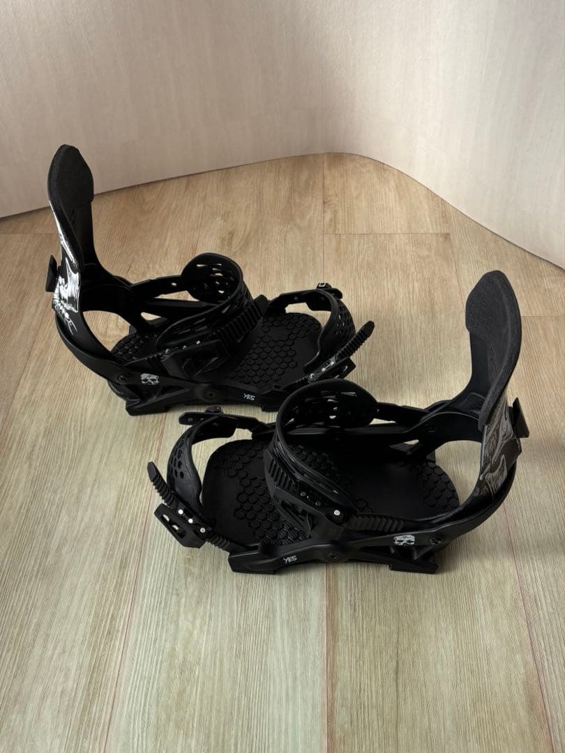 YESビンディング　SELECTKOWALCHUK Mサイズ