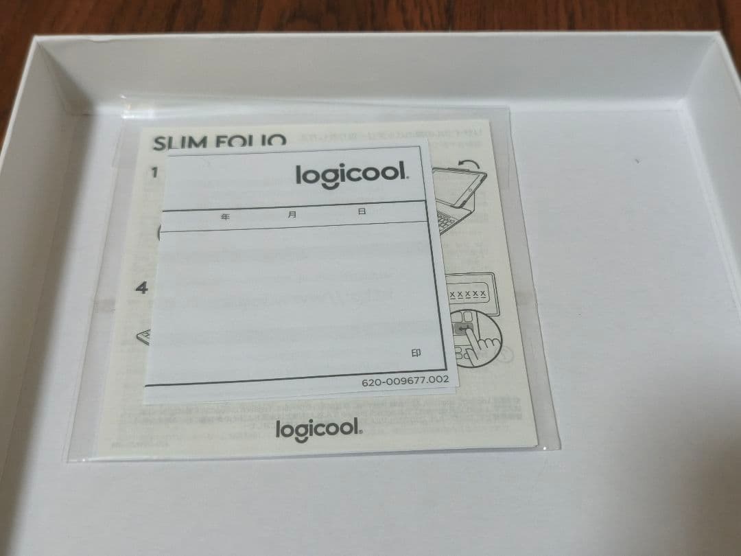 【未使用品】logicool SLIM FOLIO iPad用ケース