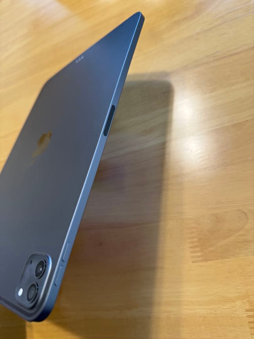 美品 iPad Pro 11インチ 第3世代 128GB Wi-Fi