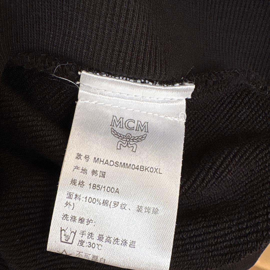 【美品】MCM ルーニー・テューンズ　トゥイーティー　コラボ スウェットシャツ黒