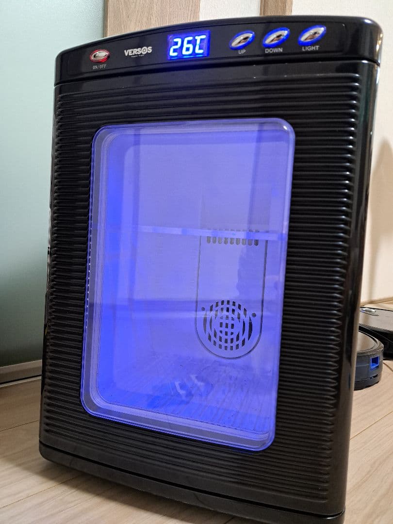 VERSOS 25L　冷温庫 黒 　5～60℃　LED LIGHT