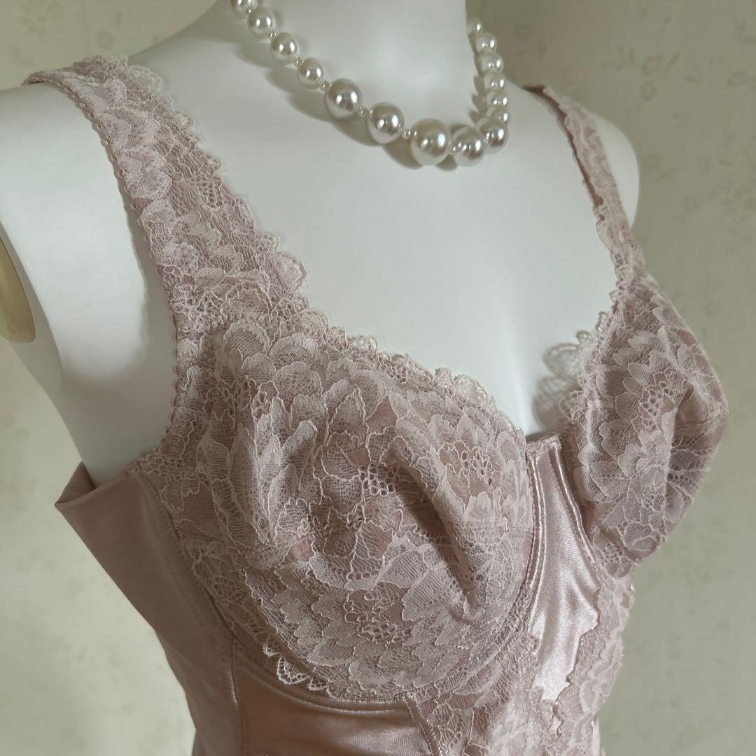 【定価23,980円】ワコール　ラゼ　ボディスーツ　B90LL