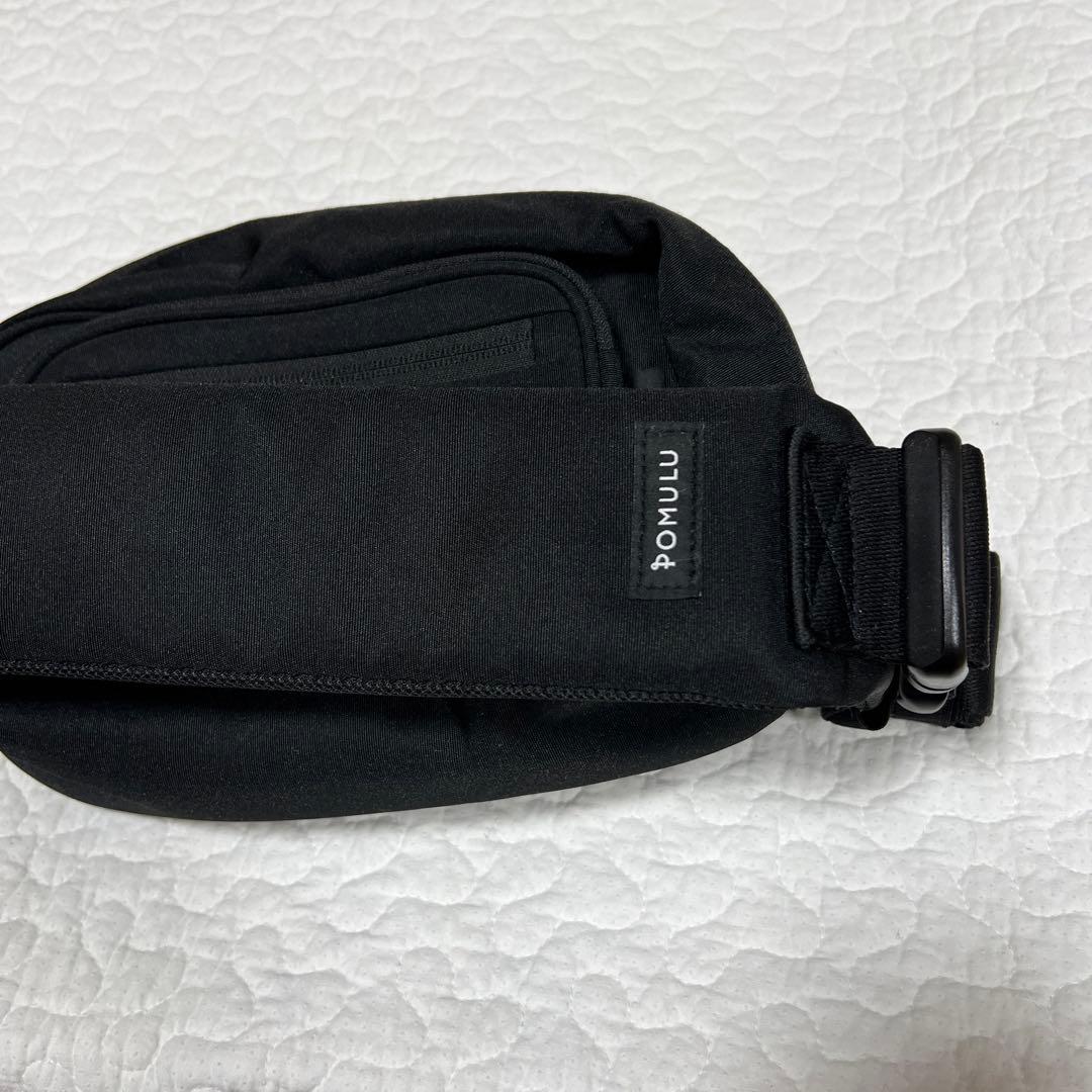 POMULU ポムル 2WAYヒップシート　ショルダーバッグ　ブラック