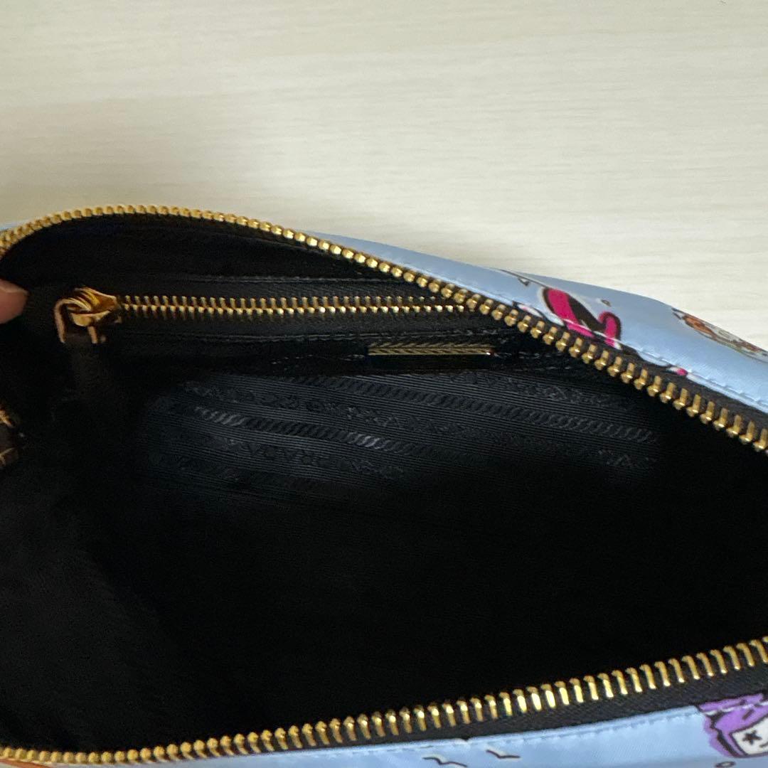 PRADA ポーチ(サーフィンポーチ)