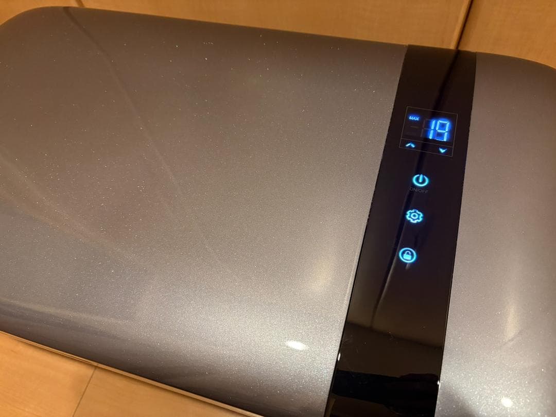 【限定値下1/24-25】Qrey 車載 冷蔵庫 冷凍庫 12L YCD-12