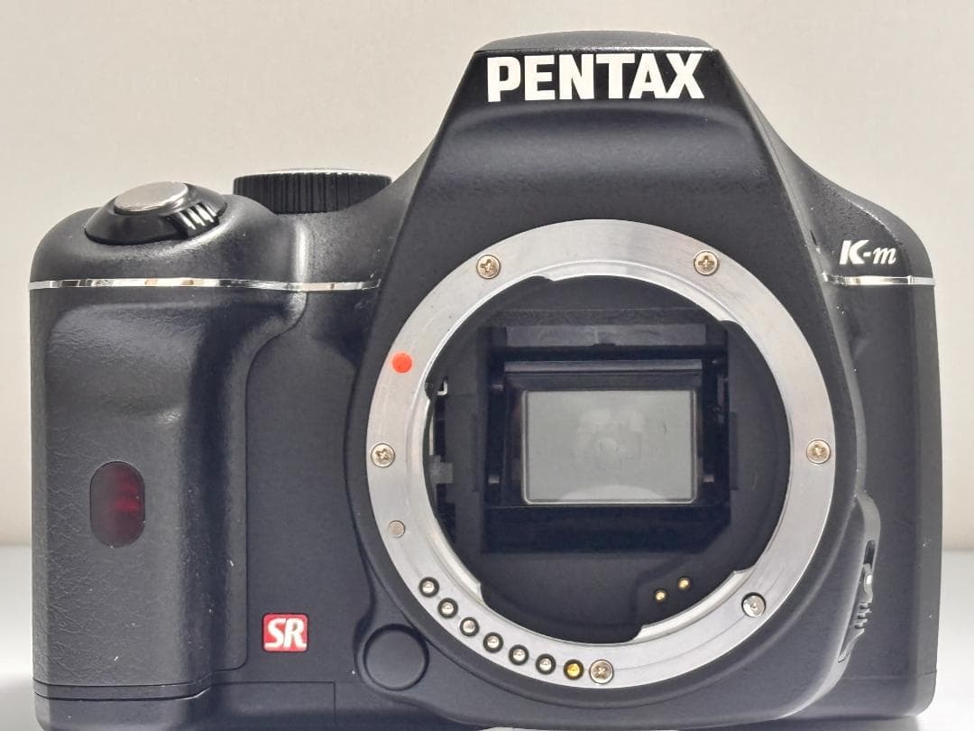 動作品 PENTAX K-m デジタル一眼レフカメラ 18-55mm レンズ付き